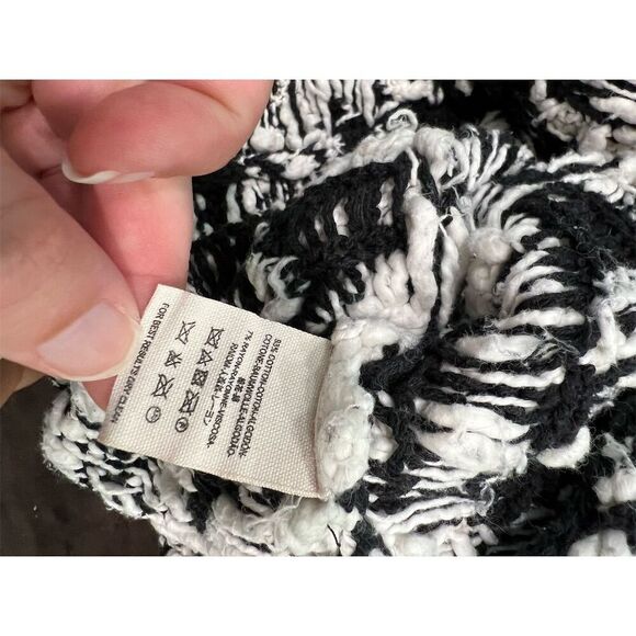 Free People Women's Black Geometric Cape Sweater One Size - Picture 5 of 7